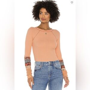 FREE PEOPLE in The Mix Cuff Thermal Top Desert Orange Combo Size Small